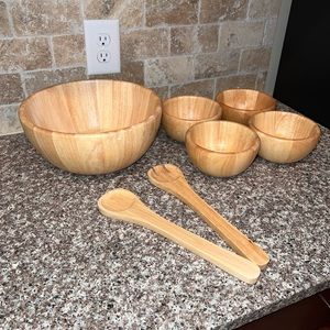 Wooden Salad Bowl Set With Wood Utensils